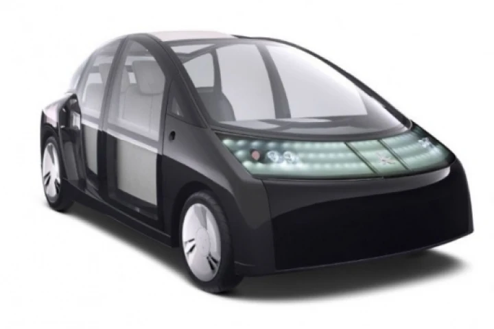 Toyota's 1/X concept car made of seaweed