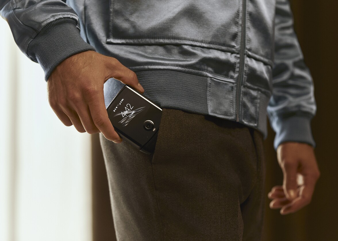 The foldable Razr has another benefit: it fits easily in your pocket