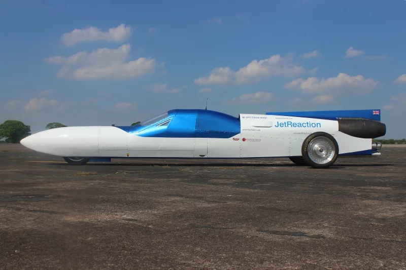 The profile view of Jet Reaction