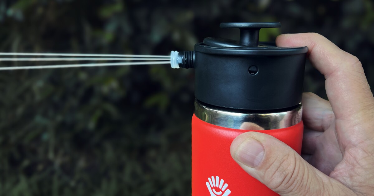 Multimode lid turns your water bottle into a mister, streamer and