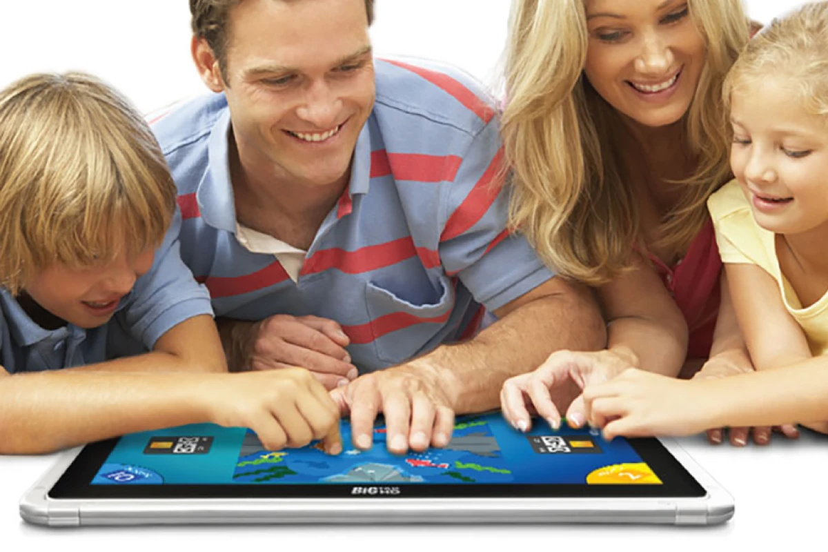 The nabi Big Tab is a huge kids' tablet that's great for multiplayer family fun