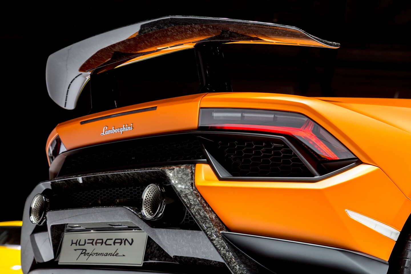 The Forged Composite on the Lamborghini Huracan Performante helps shed 40 kg from the standard car