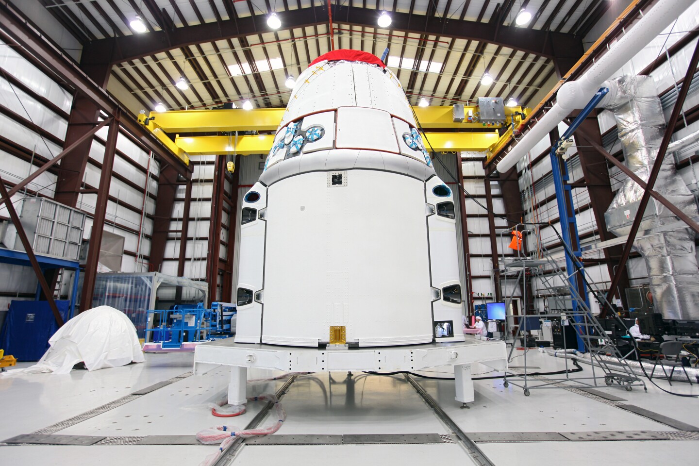 Dragon capsule