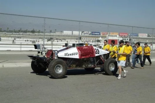 Team Ensco’s Dexter desert racer has a system architecture uses six high speed computers for obstacle detection with path planning and two real-time computers for vehicle control and guidance.
