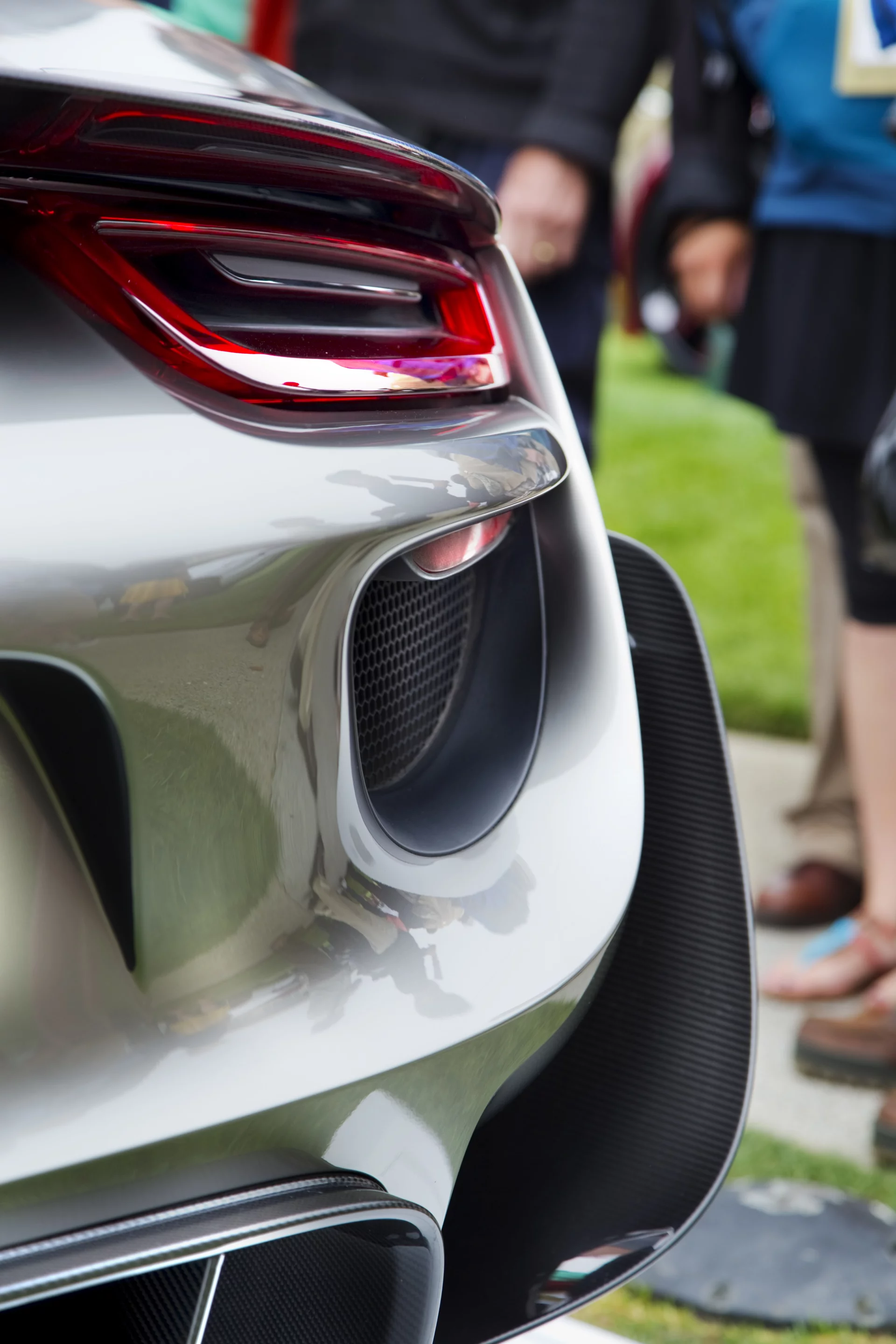The Porsche 918 employs active aerodynamic components, including a huge deployable rear wing, to tailor airflow and handling to match with individual driving modes (Photo: Angus MacKenzie/Gizmag.com)