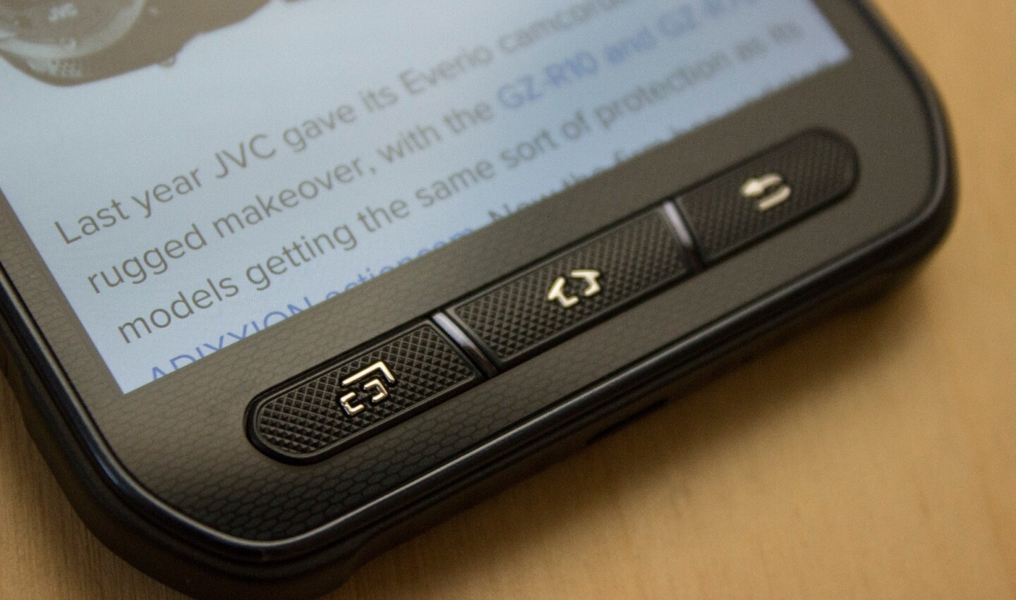 A closer look at the physical buttons on the Galaxy S6 Active