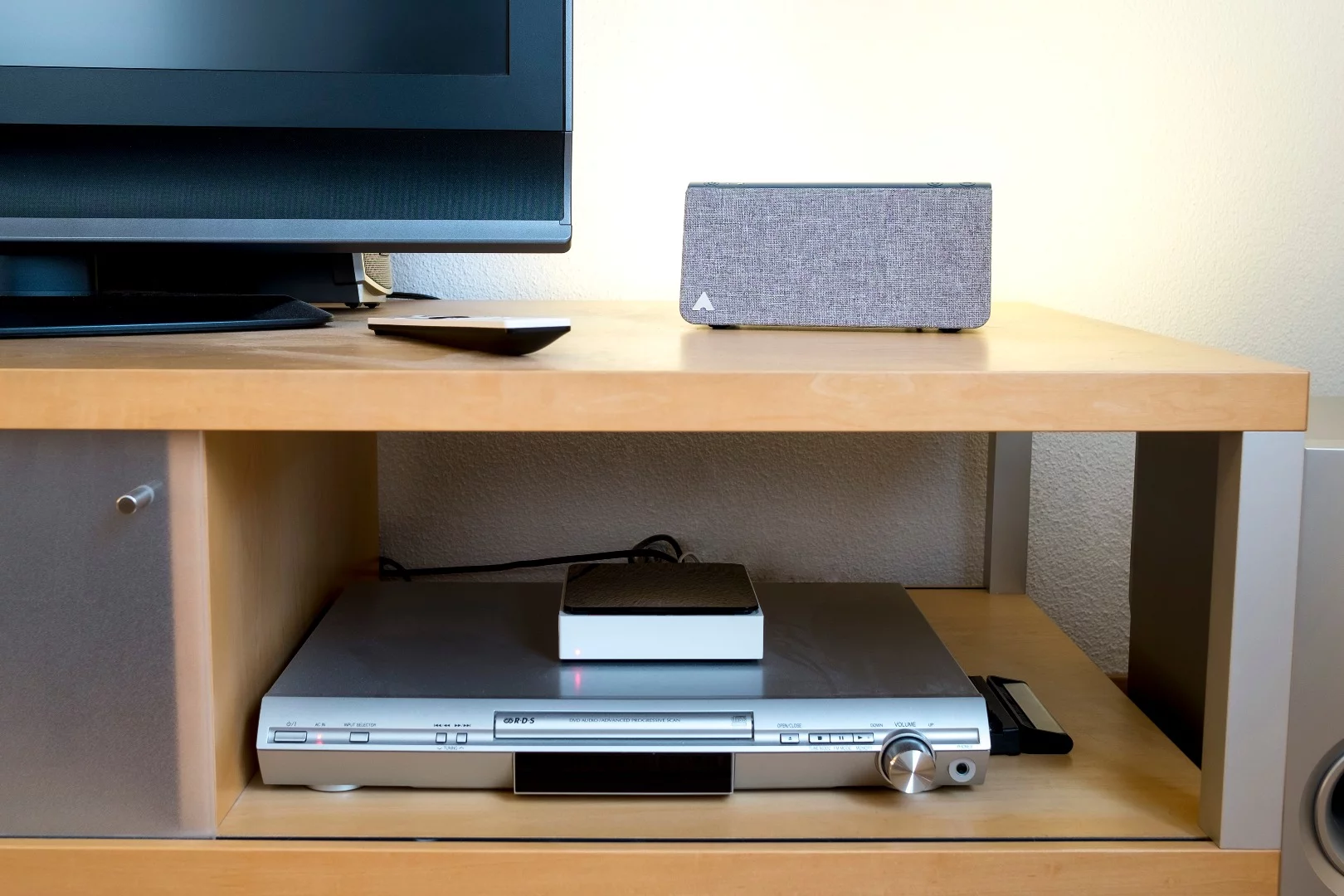 Kevin uses a 5 W speaker to replicate the types of noises that might typically be heard around your home