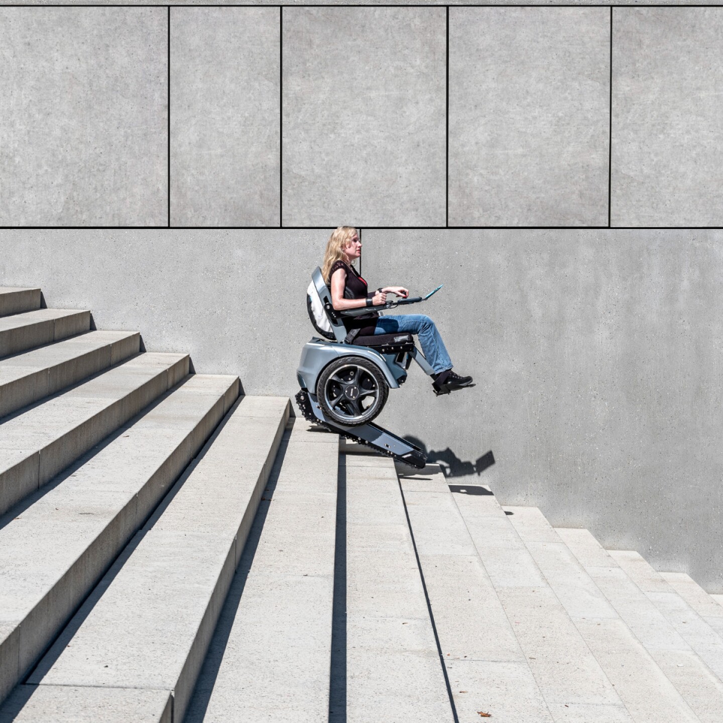 Upstairs, downstairs in Scewo's twowheel, selfbalancing wheelchair