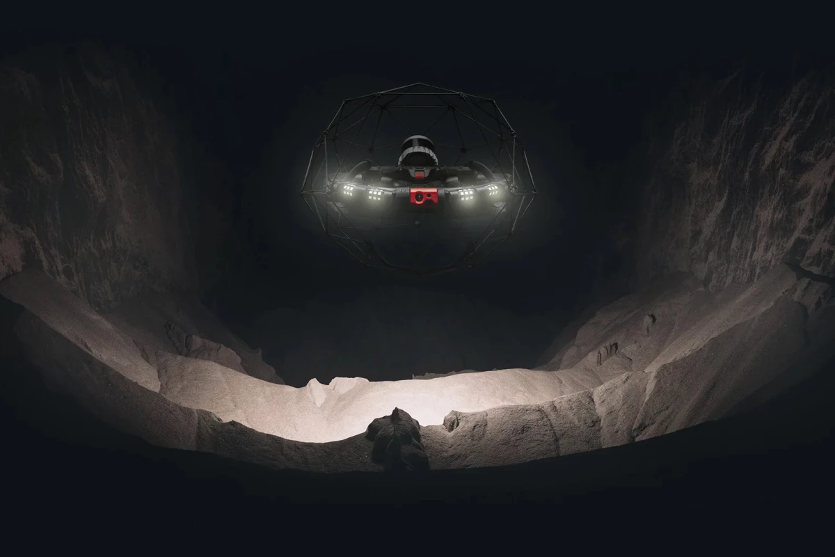 Thanks to its LED spotlights, the Elios 3 can operate in what would otherwise be pitch-black environments