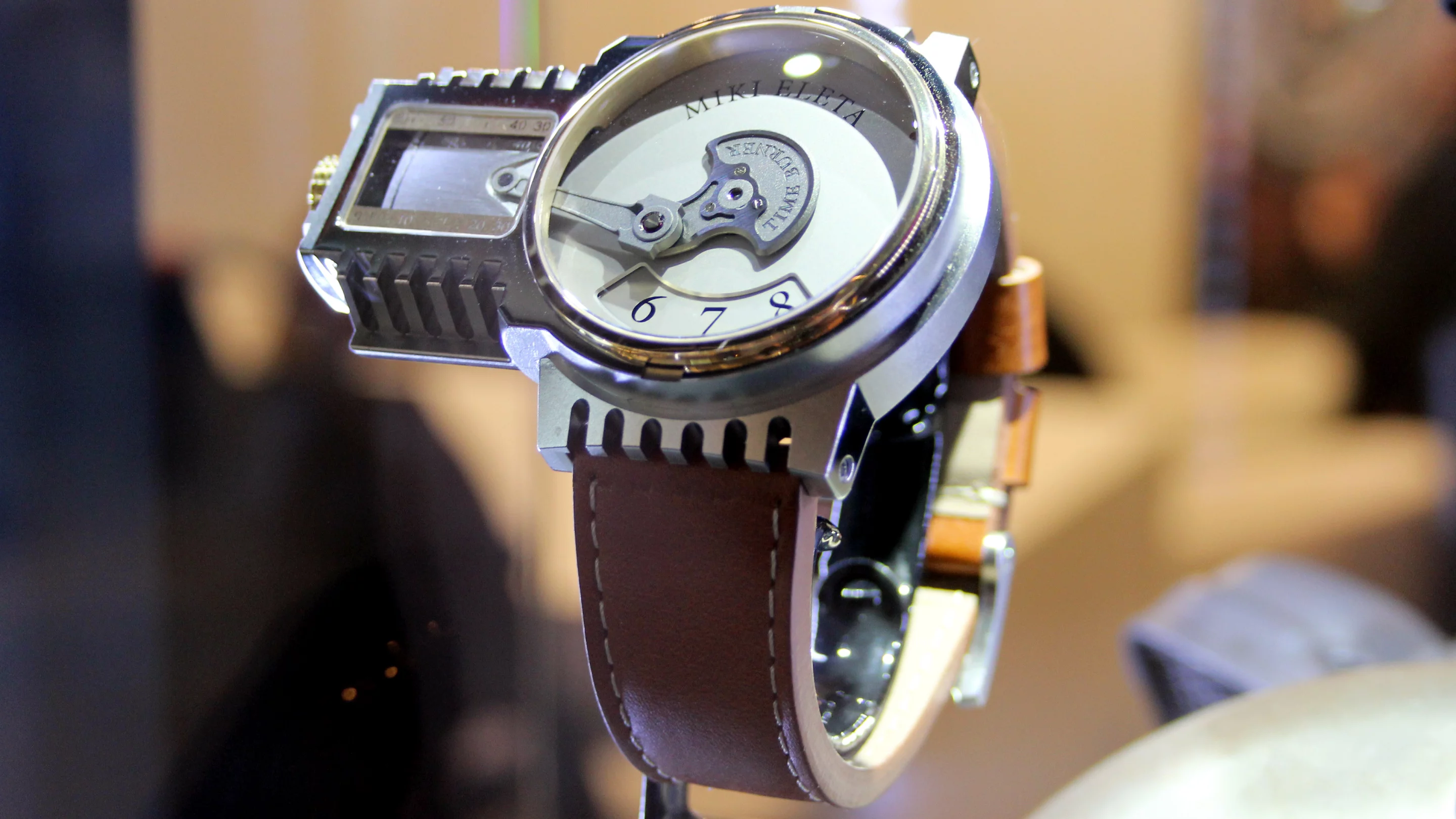 According to its creator, the piece is essentially a tribute to the earliest 19th century combustion engines (Photo: Chris Wood/Gizmag)