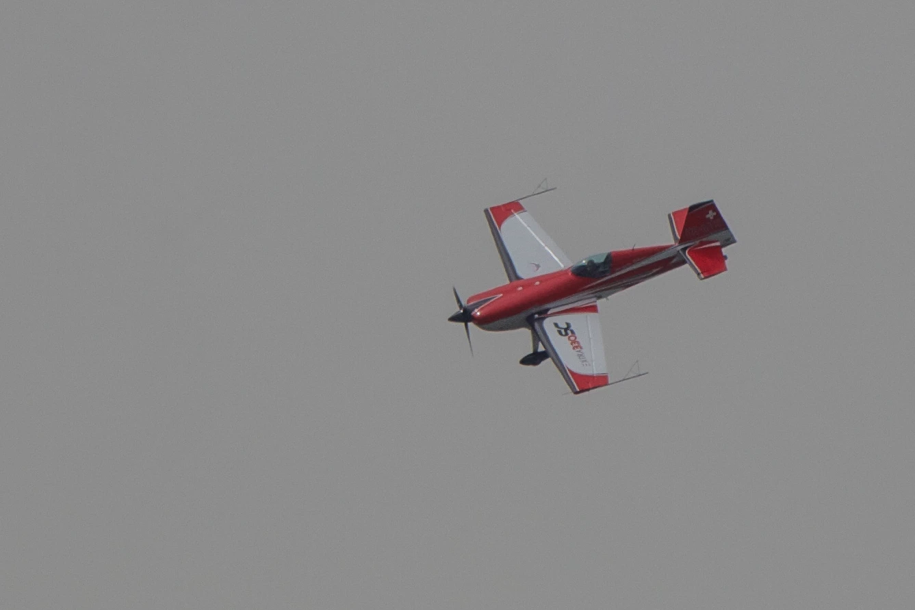 Aerobatic display at the 2013 Paris Air Show (Photo: Noel McKeegan/Gizmag)