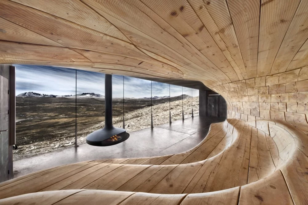 Cultural category winner: Tverrrfjellhytta Norwegian Wild Reindeer Center Pavilion, Hjerkinn, Norway - interior view (Photo: diephotodesigner.de)