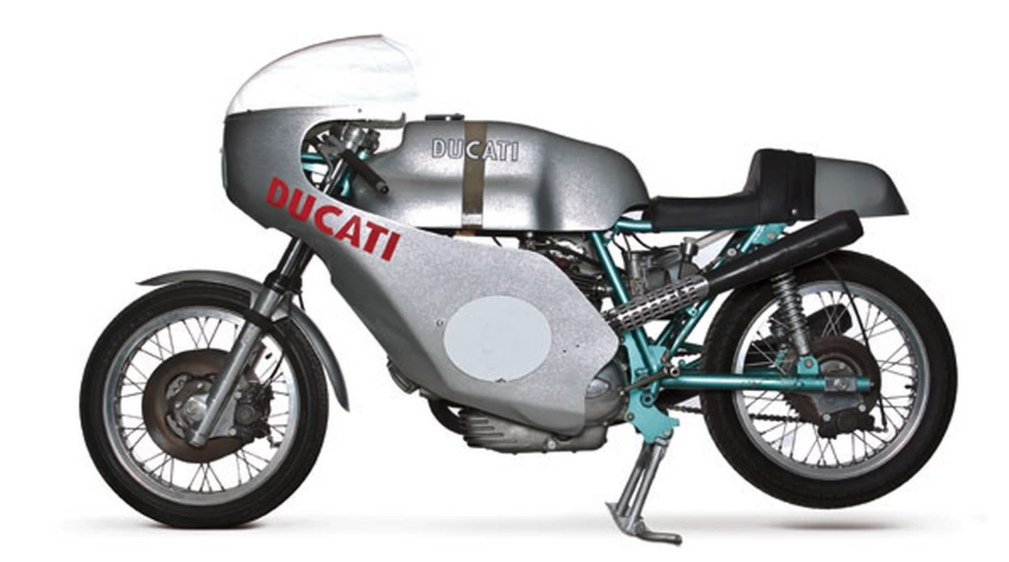 The bike remained with Mr. Saltarelli from the 1970s, and it was then in the year 2000 that he decided to start on the restoration so that it could be put on display at his museum. There were two fuel tanks supplied at the time of sale, and the bike is currently fitted with the larger endurance type racing tank. It has Marzocchi leading axle forks, three Lockheed disc brakes and the “left high-right low” Conti exhausts, as Imola was mostly a left-hand track. Accordingly, this bike is as near to the original Works machines as possible, constructed using original parts from the factory in period. The full story can be seen on the auction page, with the bike selling for EUR€70,200 ($90,818) in Monaco in May, 2012.