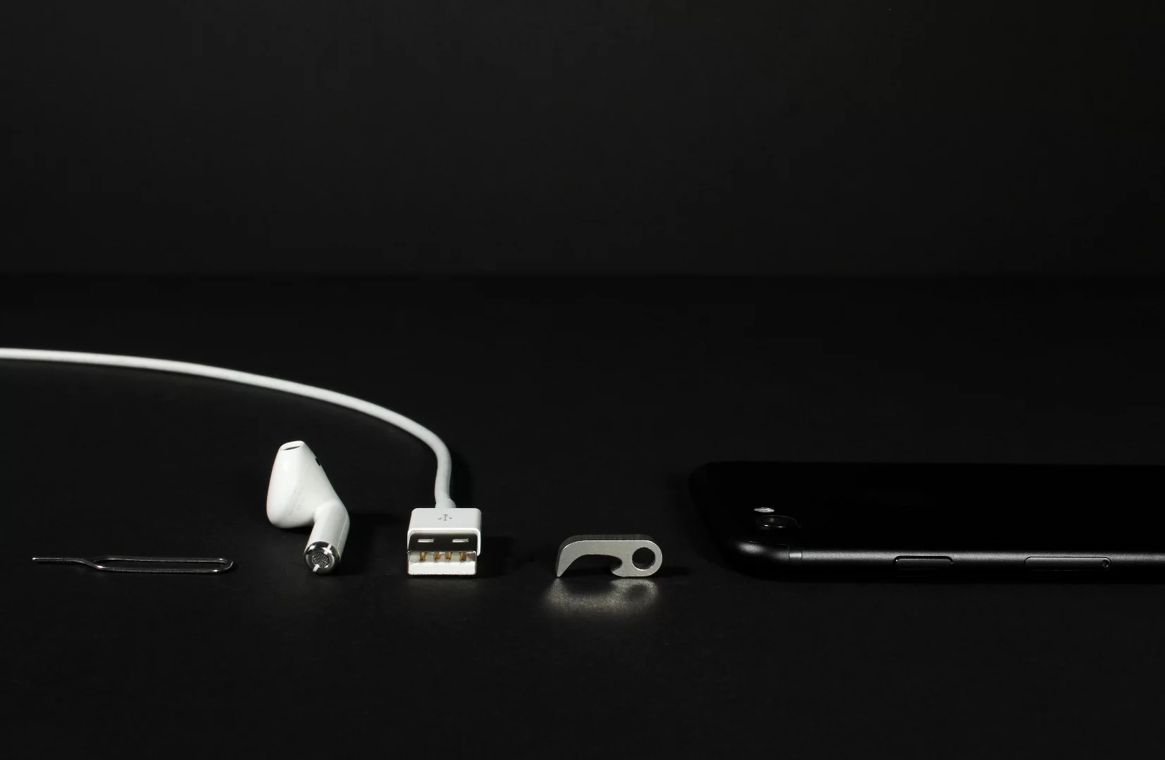 The titanium Claw from Malboro & Kane is available now for US$29