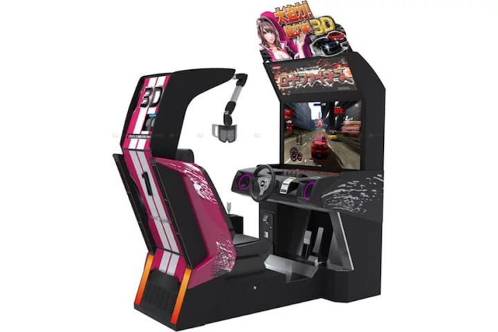 3D racing hits arcades with Road Fighters from Konami