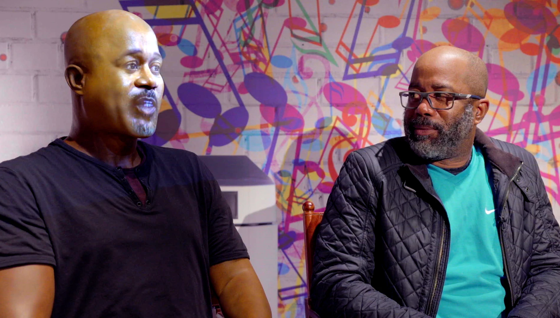 Darius Rucker, from Hootie & the Blowfish, coming face to face with his wax counterpart, complete with facial projection