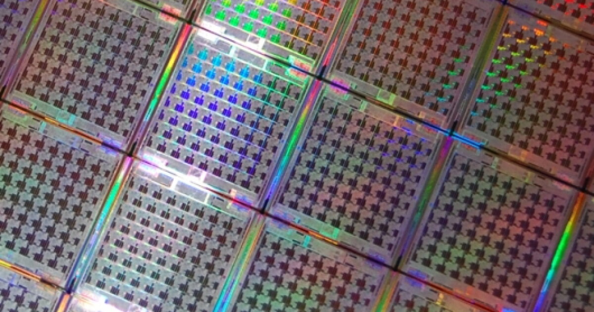 Dual Tile Processors Tilera unveils Tile GX100, the 100-core general purpose processor