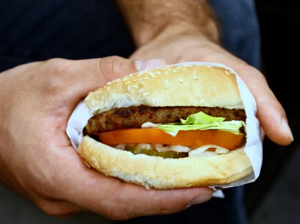 A machine-made hamburger