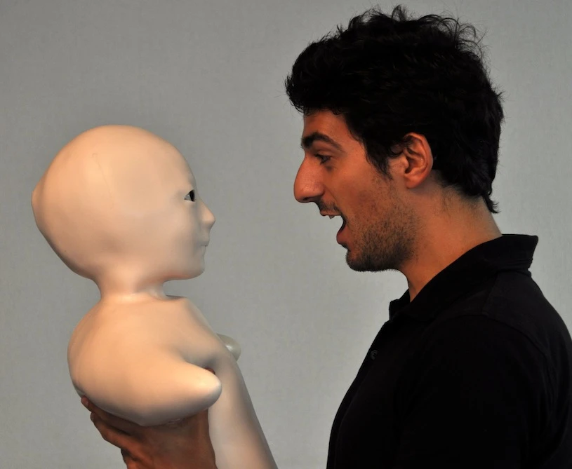Telenoid R1 mirrors the movements of a remote user