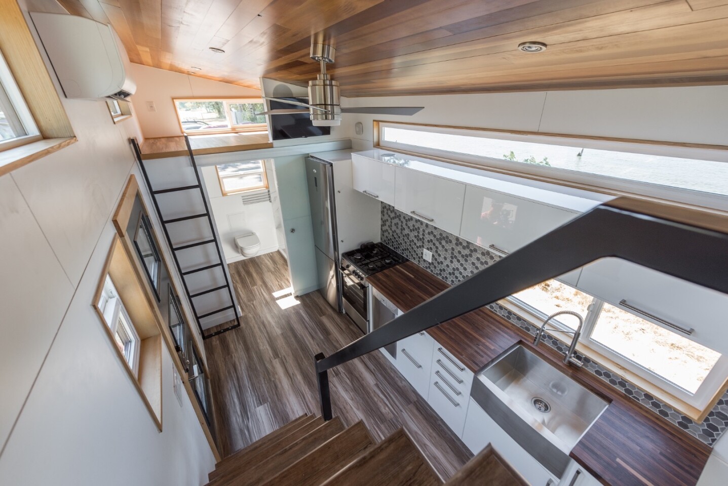 Visitors enter the Catalina into a well-stocked kitchen area