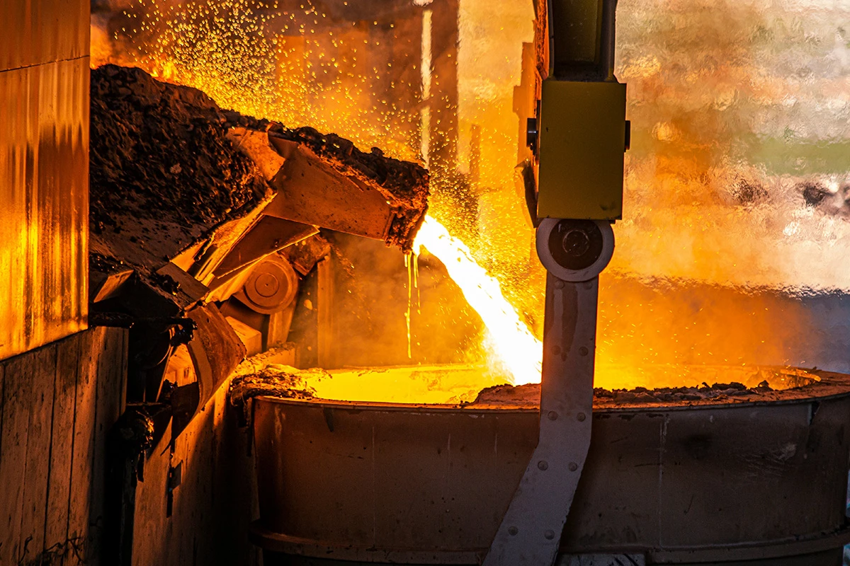 Steelmaking is an energy-intensive process that can be largely decarbonized by using green hydrogen