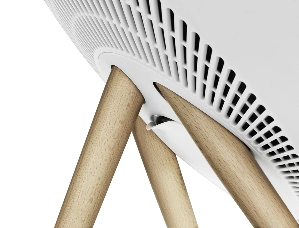 The A9 features screw-in wooden legs in oak, beech or teak