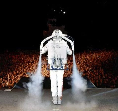 Photo courtesy of the world's most advanced commercial rocketbelt demonstration company, Rocketman.