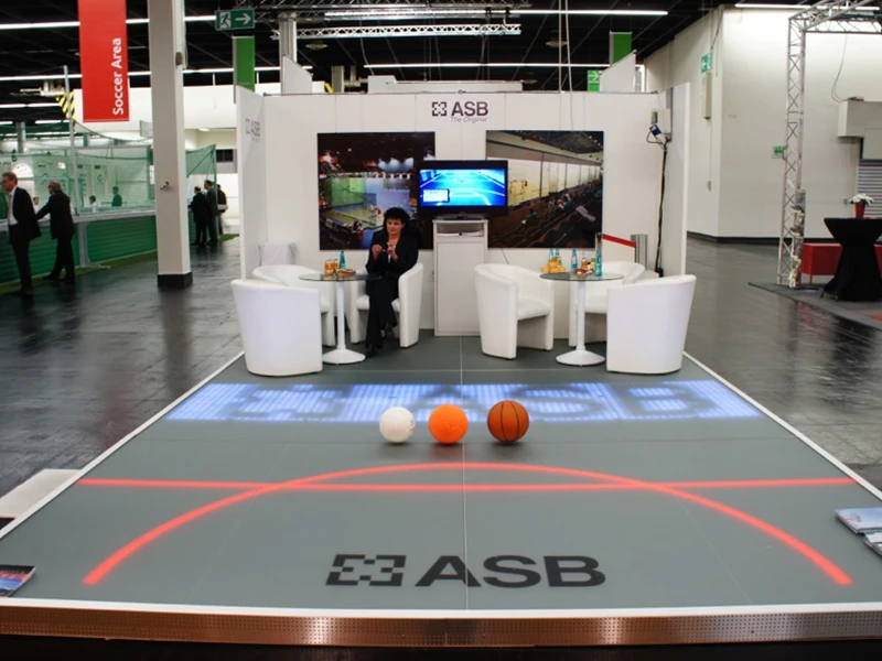 A demo of the ASB GlassFloor at a trade show