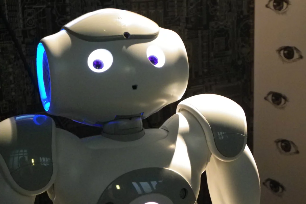 Nao, Aldebaran Robotics' versatile fool (Photo: Gizmag)