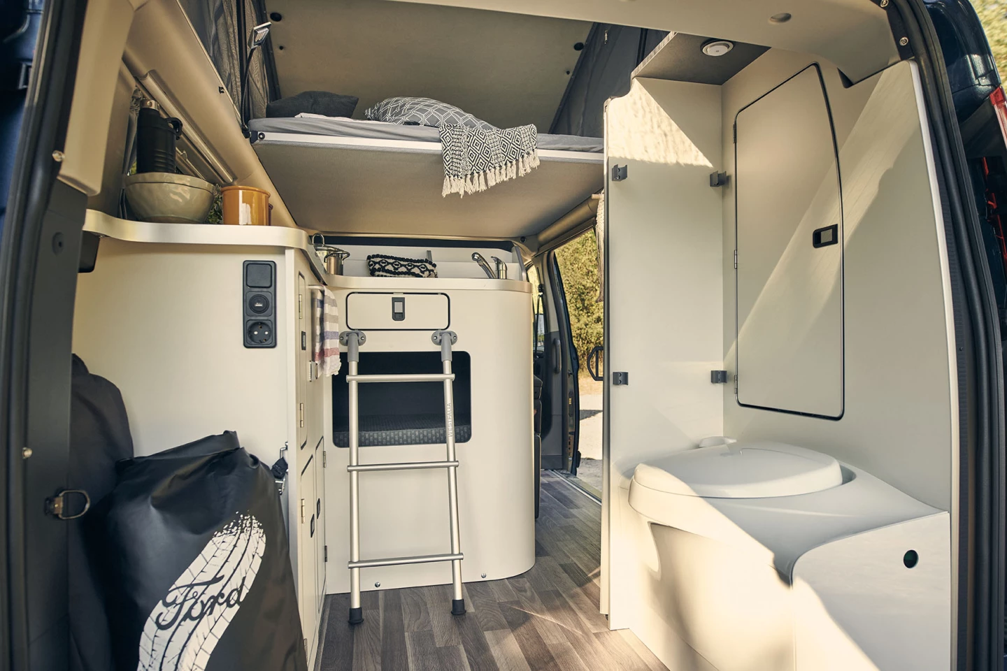 The Nugget Plus brings a rear bathroom, central L-shaped kitchen, front dining lounge and available pop-up roof