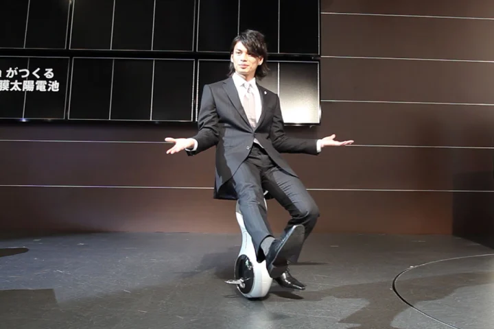 Honda's self-balancing U3-X