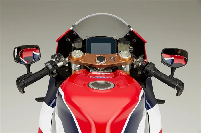 RC213V-S complete with classic Honda paint scheme
