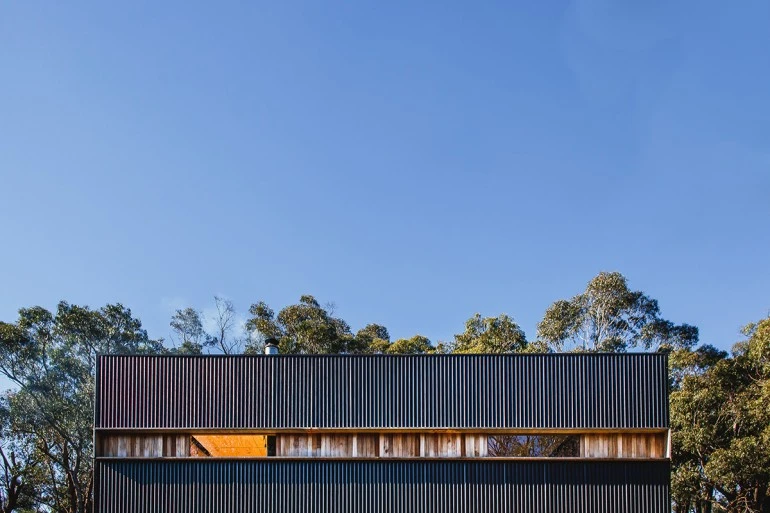 The Pump House, by Australian firm Branch Studio Architects (BSA), is a rustic weekend retreat built from inexpensive non-prefabricated parts (Photo: Branch Studio Architects)