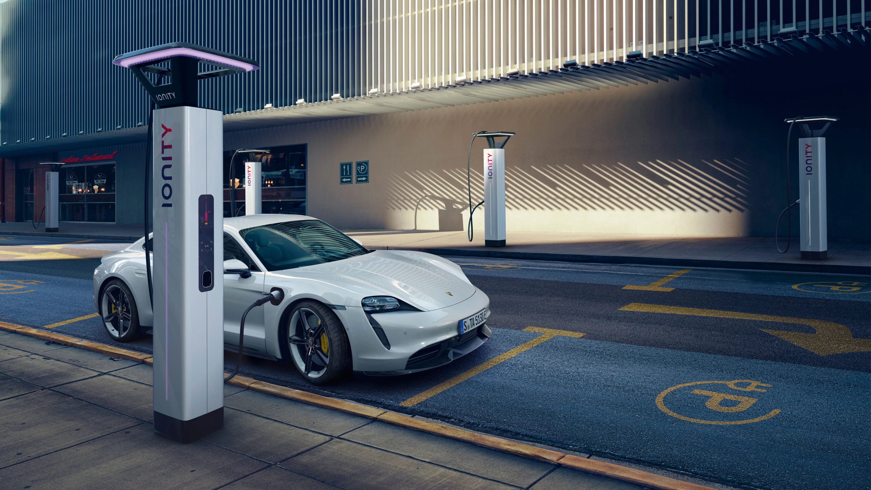 With the right chargers, you can put 100 km (62 mi) of WLTP range back in the battery in just five minutes