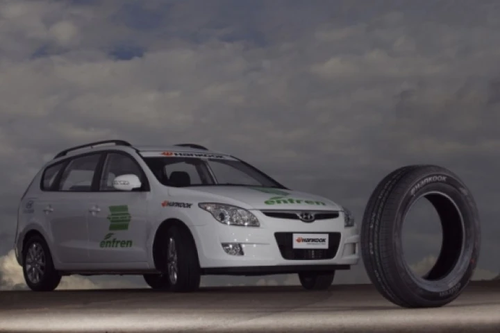 Hankook's enfren low rolling-resistance tire delivers 5% fuel saving