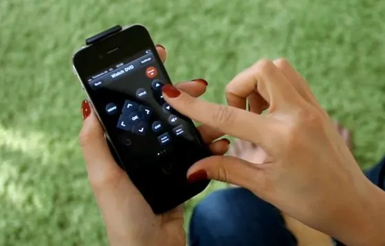 VooMote One IR sleeve and app convert iPhone or iPod touch into a universal remote