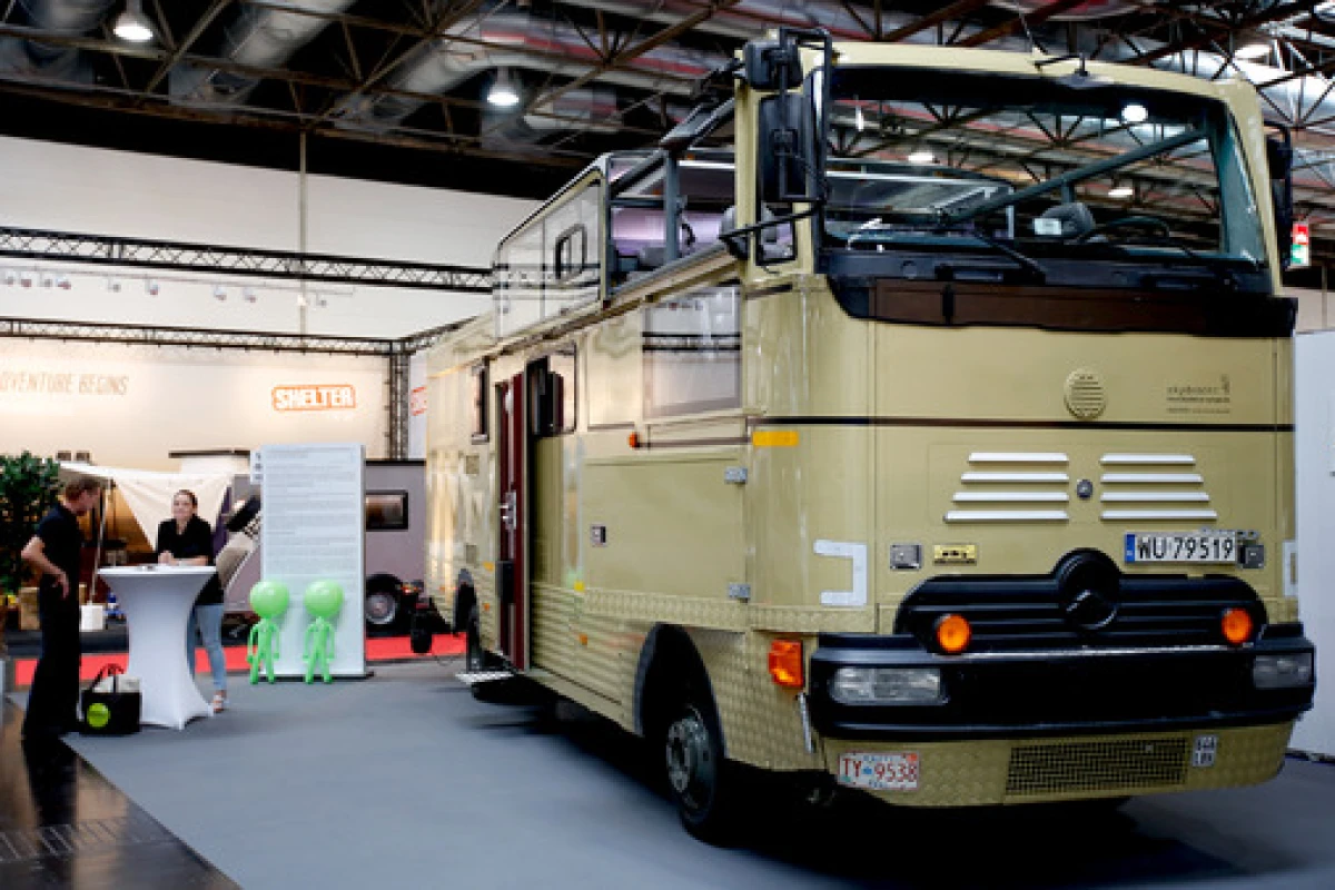 The Skydancer 7.5 experiments with the idea of a convertible motorhome