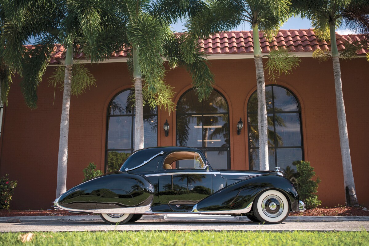 Is this the ex-Farouk Bentley Mk VI? It has twice sold at auction in the last year, fetching GBP£526,400 (US$849,517) at an RM auction in September, 2014, and US$ 605,000 at Bonhams' Scottsdale auction in January