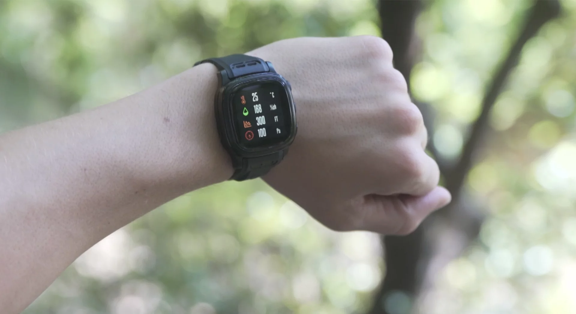 The StarVox communicator smartwatch