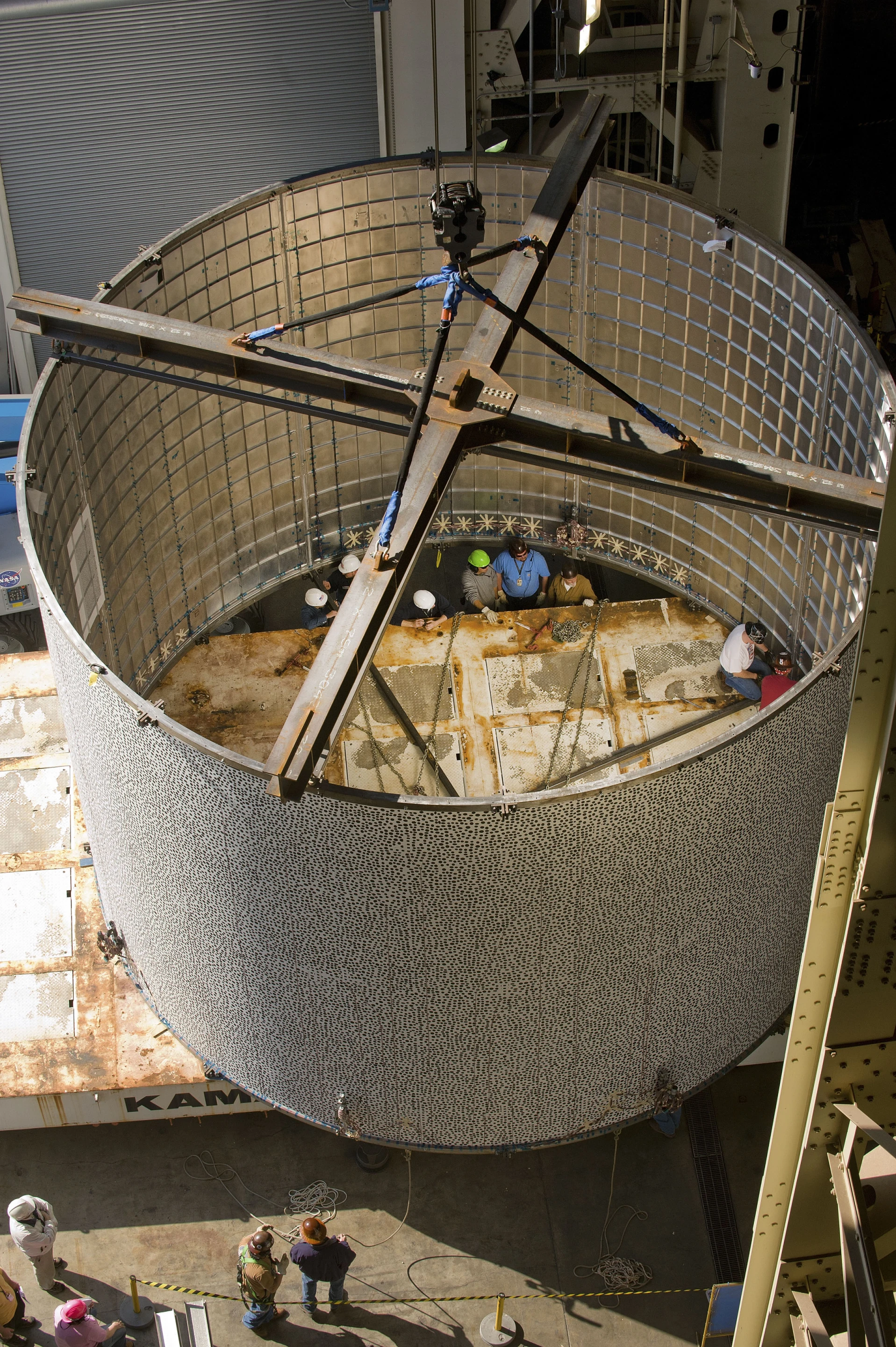 Test tank being moved into position (Image: NASA)
