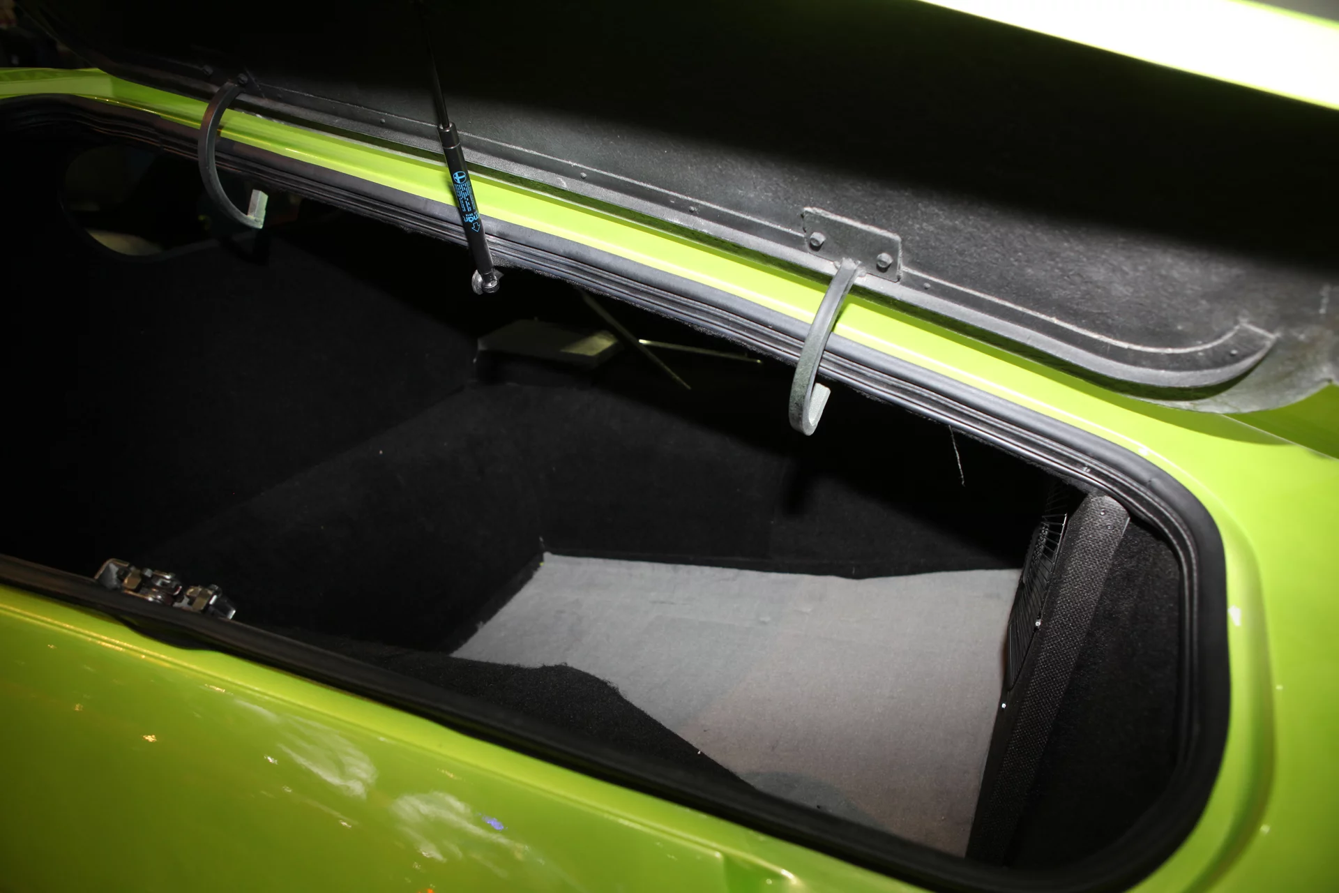 Li-ion Motor's Wave II EV