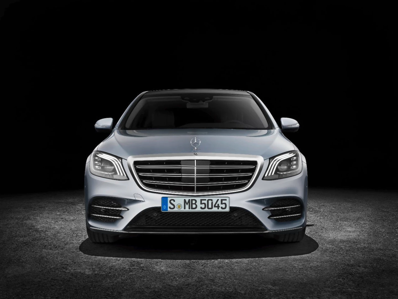 The latest S-Class is smarter than the car it replaces, with a huge suite of semi-autonomous driving assists