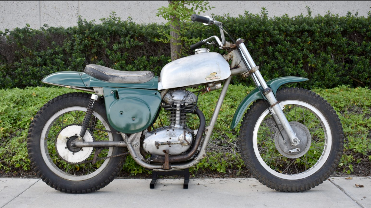 An early sixties lightweight built using a 250cc Ducati engine and a Rickman Metisse frame. Built by Bud Ekins and Von Dutch, raced by Dave Ekins. Auction Description