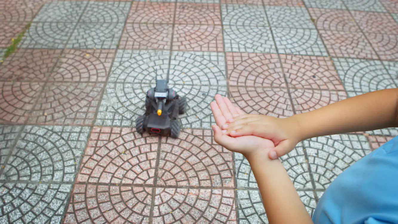 DJI's RoboMaster S1 can respond to claps, hand gestures and visual markers