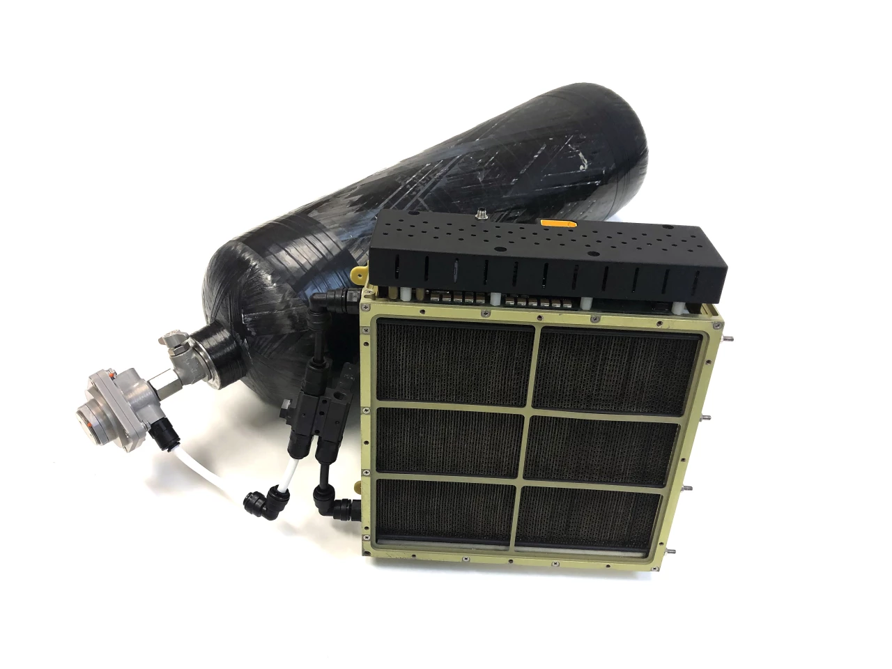 HyPoint's hydrogen powertrains are compact, lightweight and very powerful