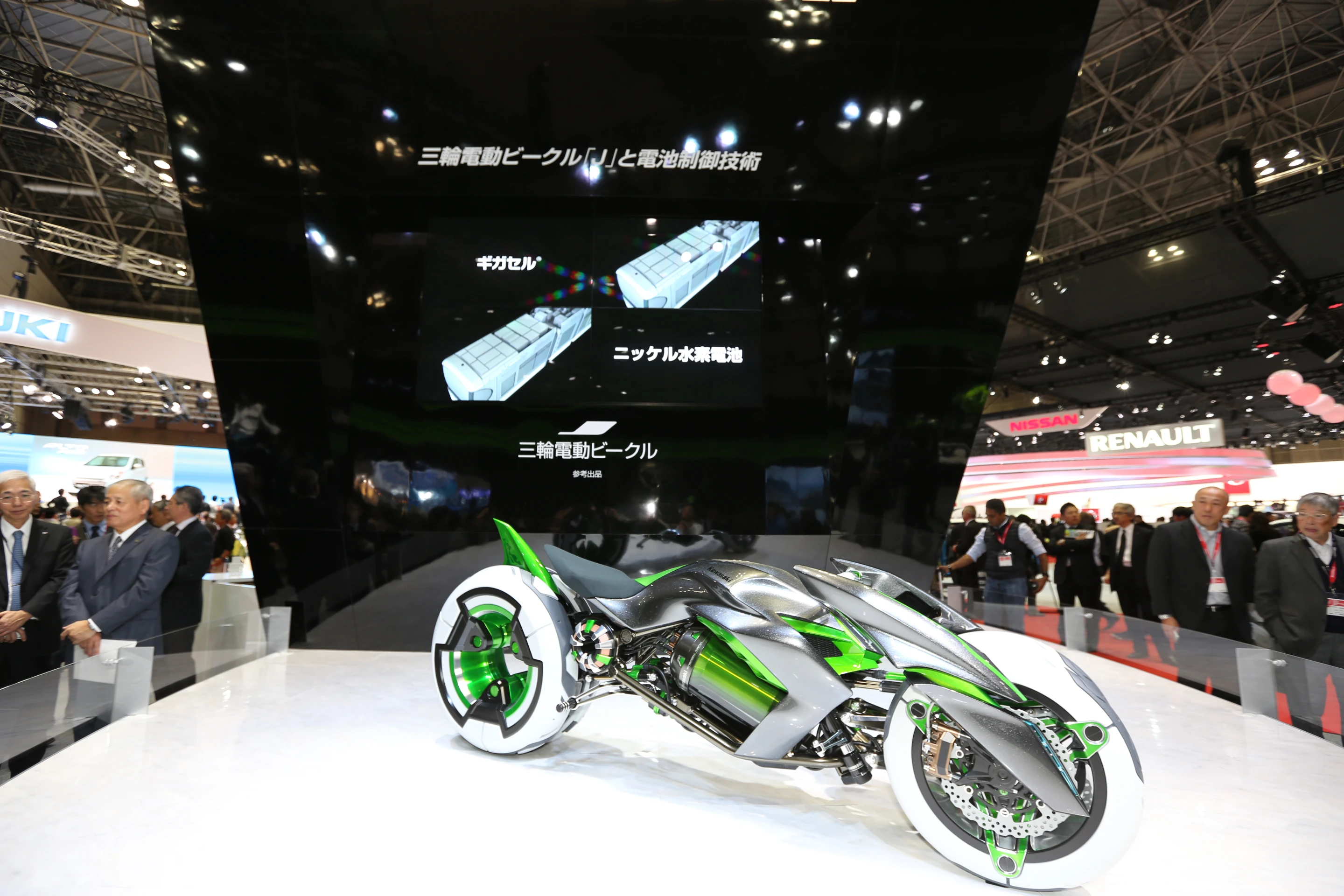 Kawasaki's J concept on show at the 2013 Tokyo Motor Show (Photo: Mike Hanlon /Gizmag.com)