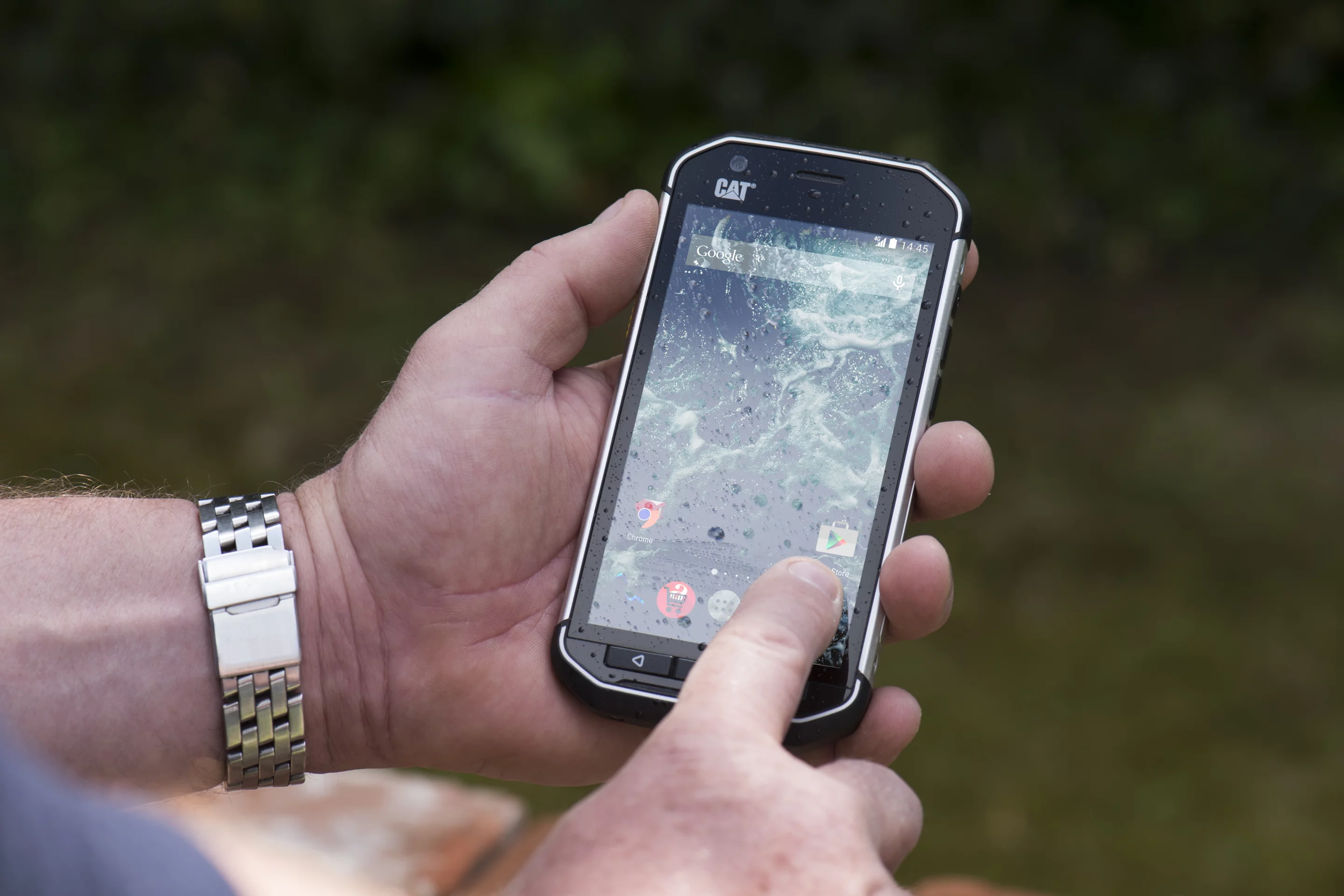 Loaded with a nearly stock version of Android Lollipop