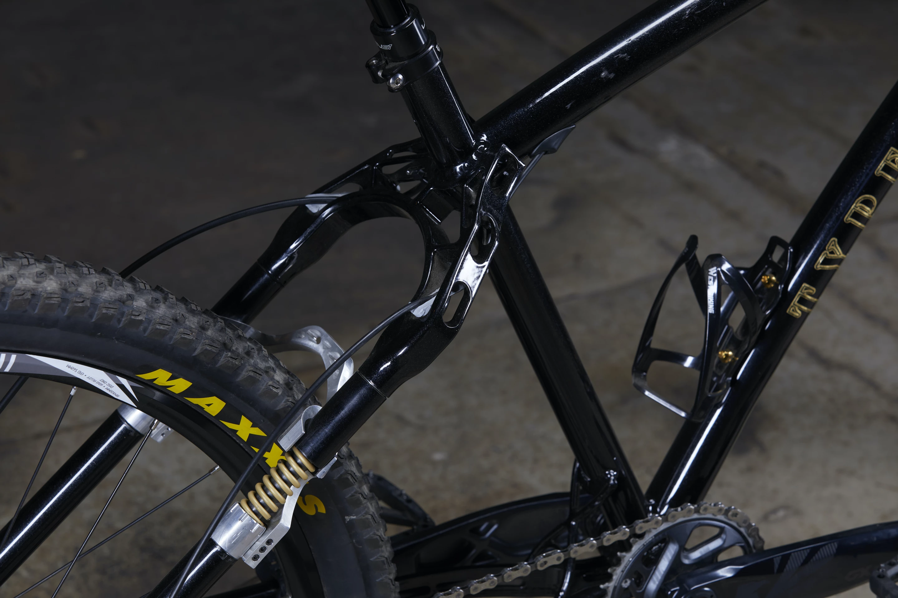 A close view of the 57x's seat-stay-integrated shock absorbers (lower left), which work with two others in the chain stays