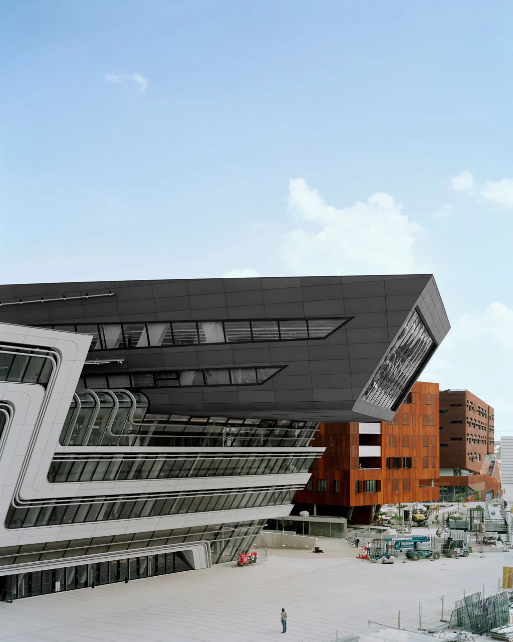 The central Learning Center by Zaha Hadid (Image: Campus WU/boanet)