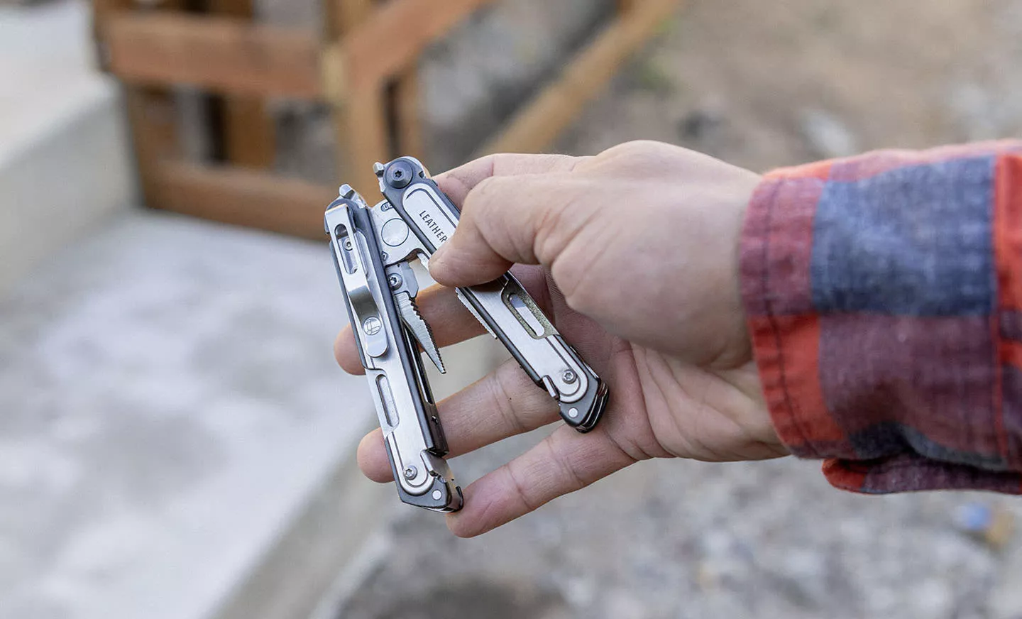 Magnetic closures provide a "click" into place for individual tools